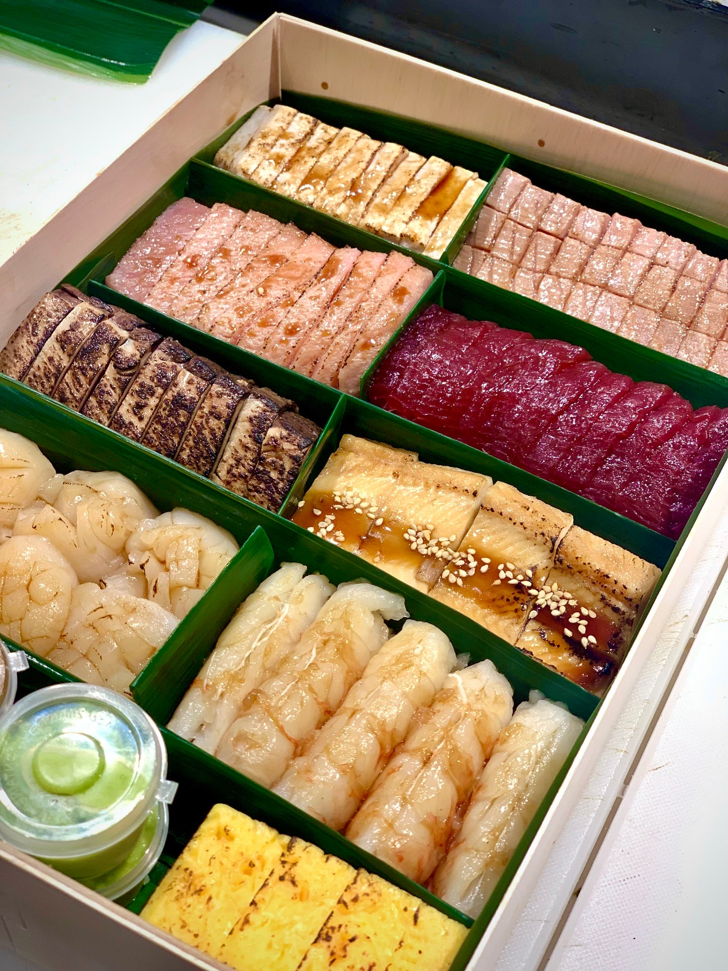 Sashimi Platter (80pcs)